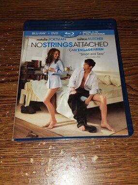 No Strings Attached (Blu-ray/DVD, 2011, 2-Disc Set, Canadian) Natalie Portman